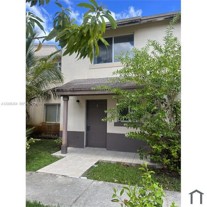 14030 NE 3rd Ct, Miami FL 33161