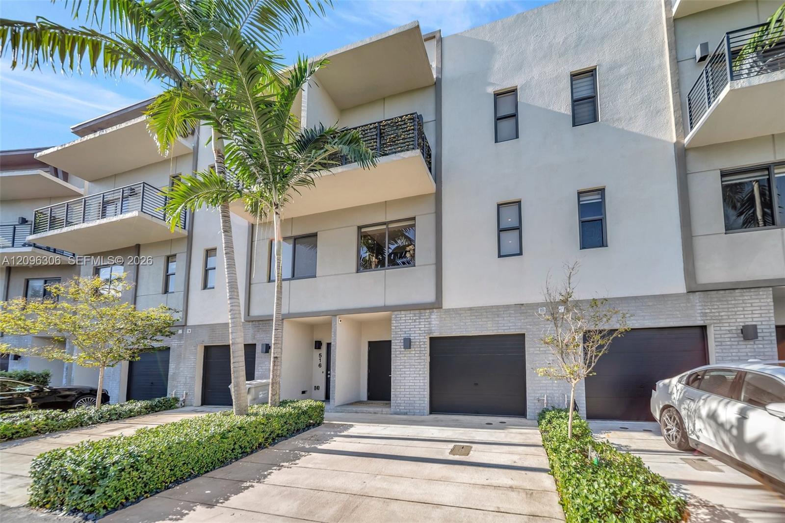 508 SE 1st Cir, Pompano Beach FL 33060