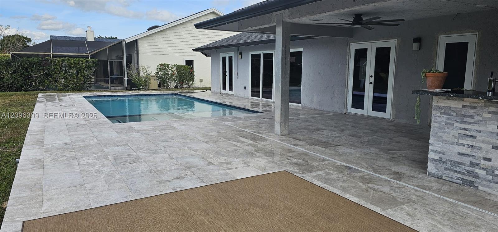 712 Juniper Pl, Wellington FL 33414