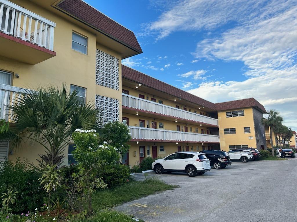 251 NE 187TH Street # 825, Miami FL 33179