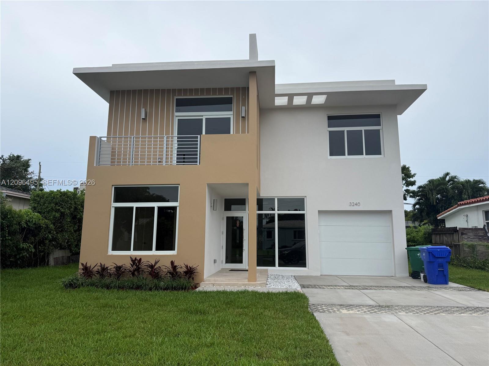 3240 SW 20th St, Miami FL 33145