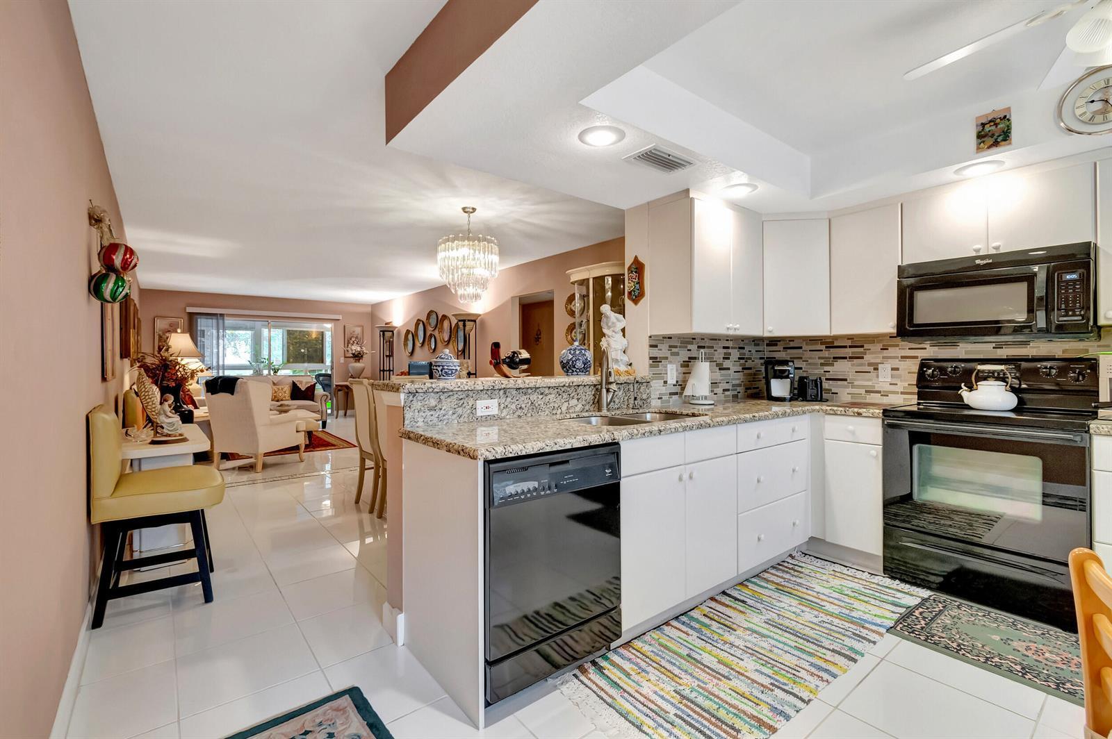2403 ANTIGUA Circle # D2, Coconut Creek FL 33066