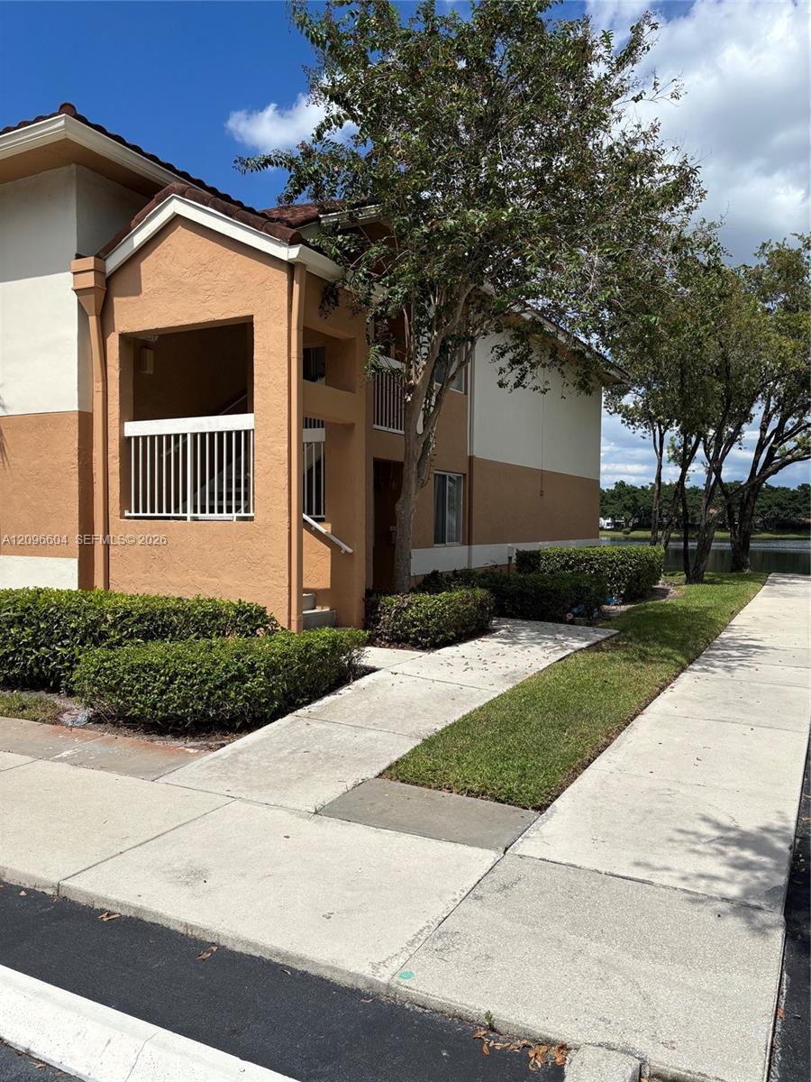 704 NW 92nd Ave # 704, Plantation FL 33324