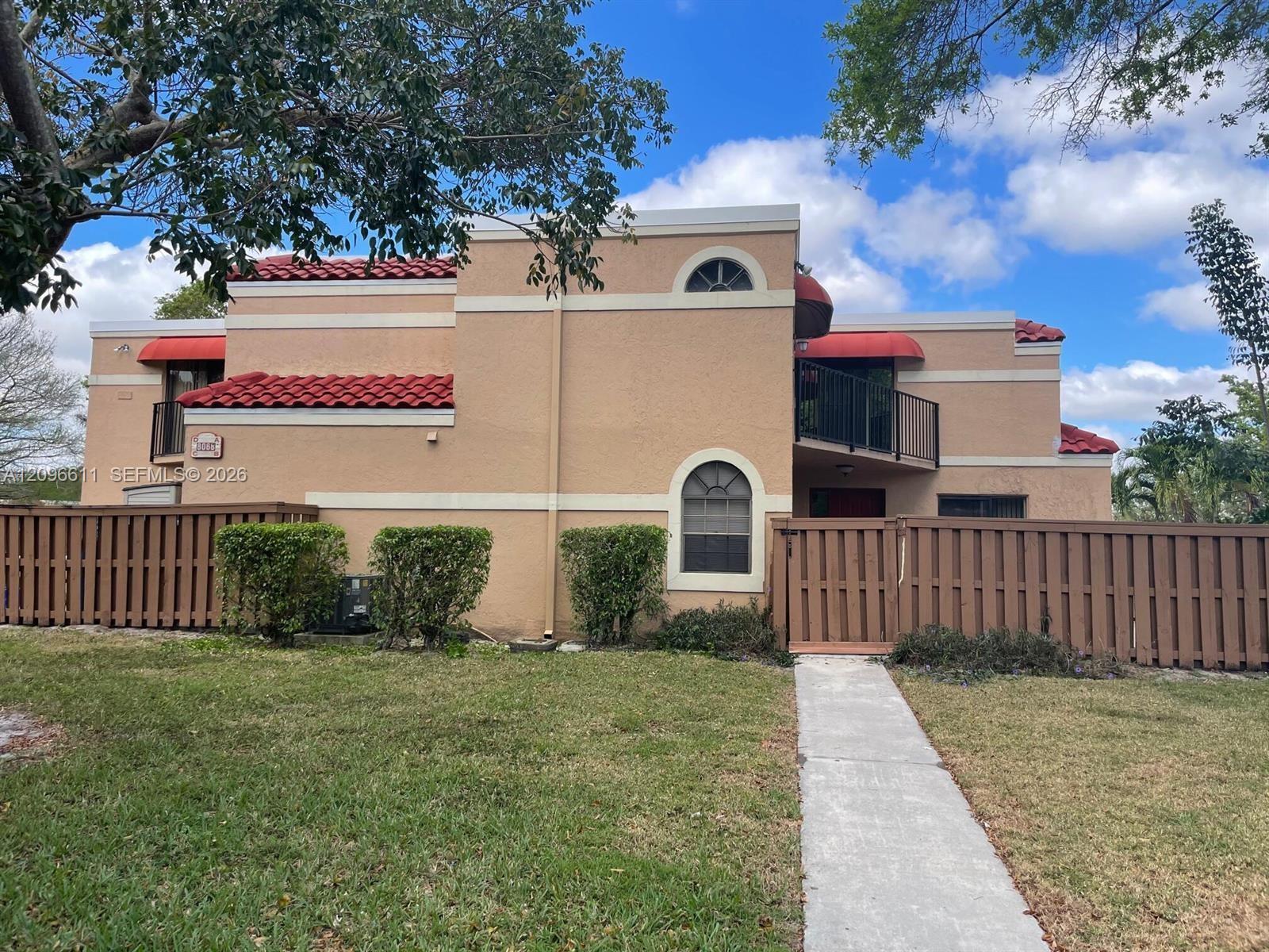 8068 Severn Dr # B, Boca Raton FL 33433