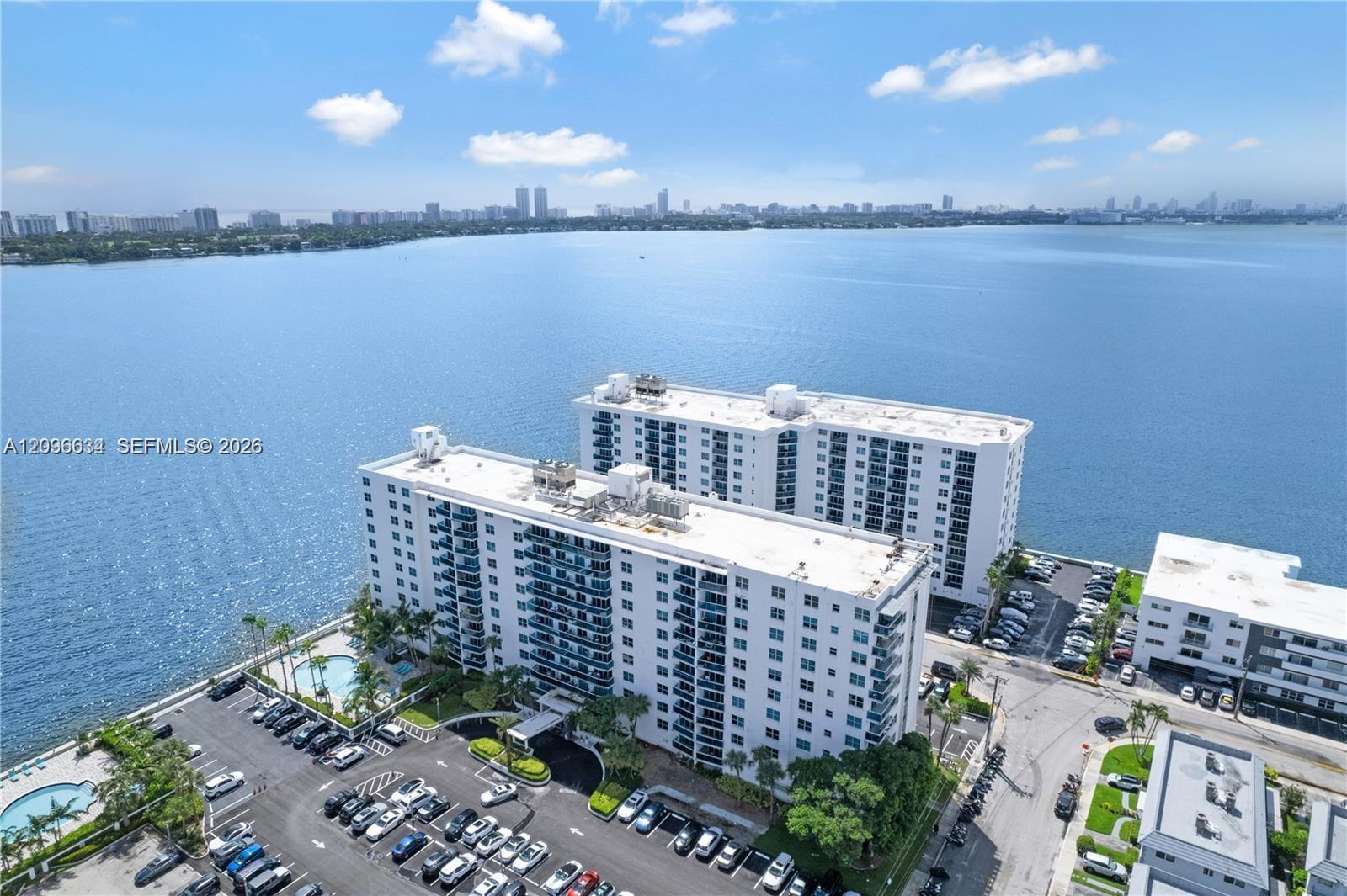 7501 E Treasure Dr # 2L, North Bay Village FL 33141