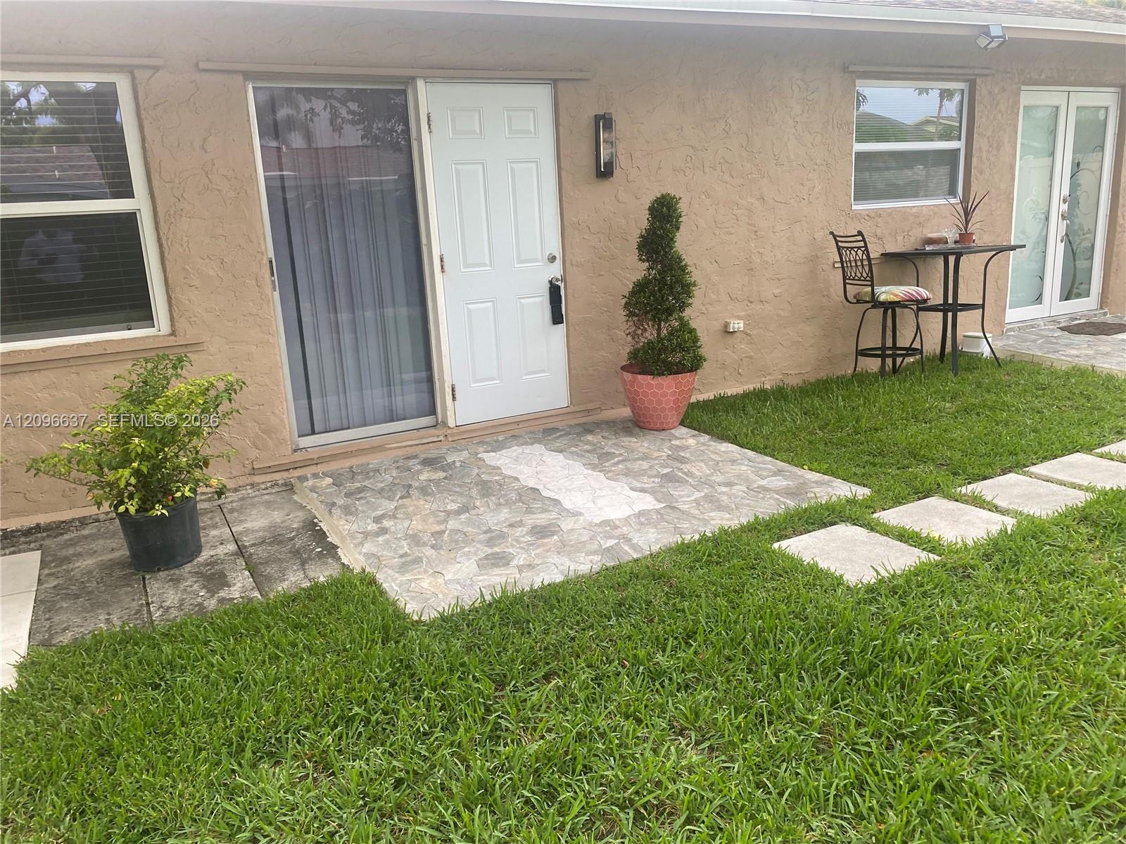 8310 NW 47th St # 0, Lauderhill FL 33351