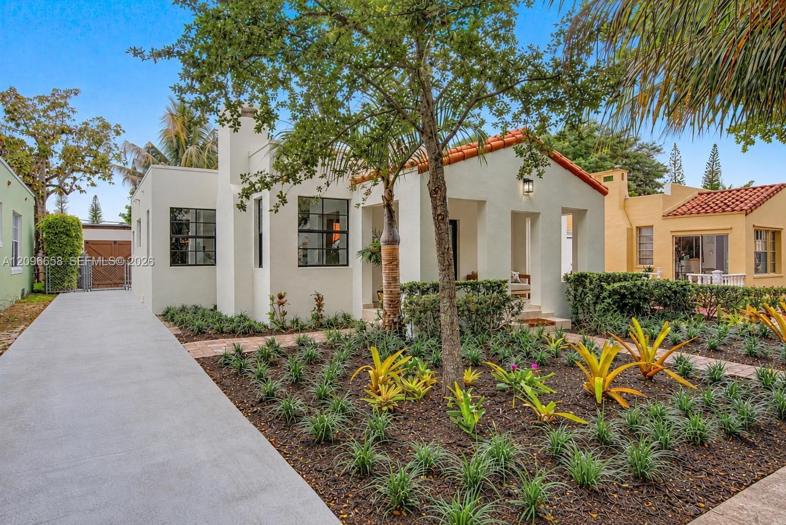 817 Lorca St, Coral Gables FL 33134