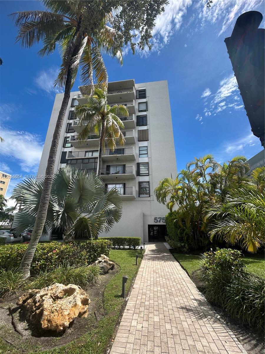 575 Crandon Blvd # 911, Key Biscayne FL 33149
