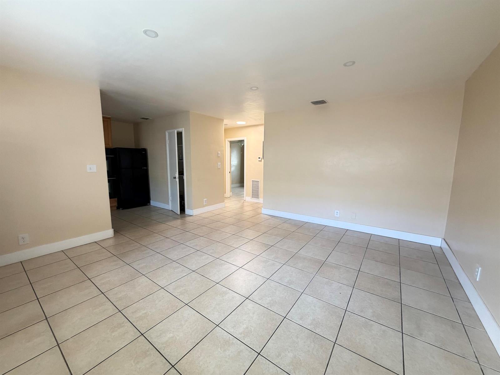 905 SE 15TH Street # 2, Fort Lauderdale FL 33316