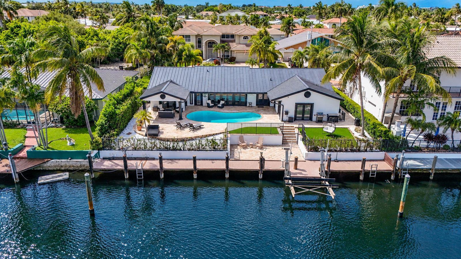 4030 NE 25TH Avenue, Lighthouse Point FL 33064