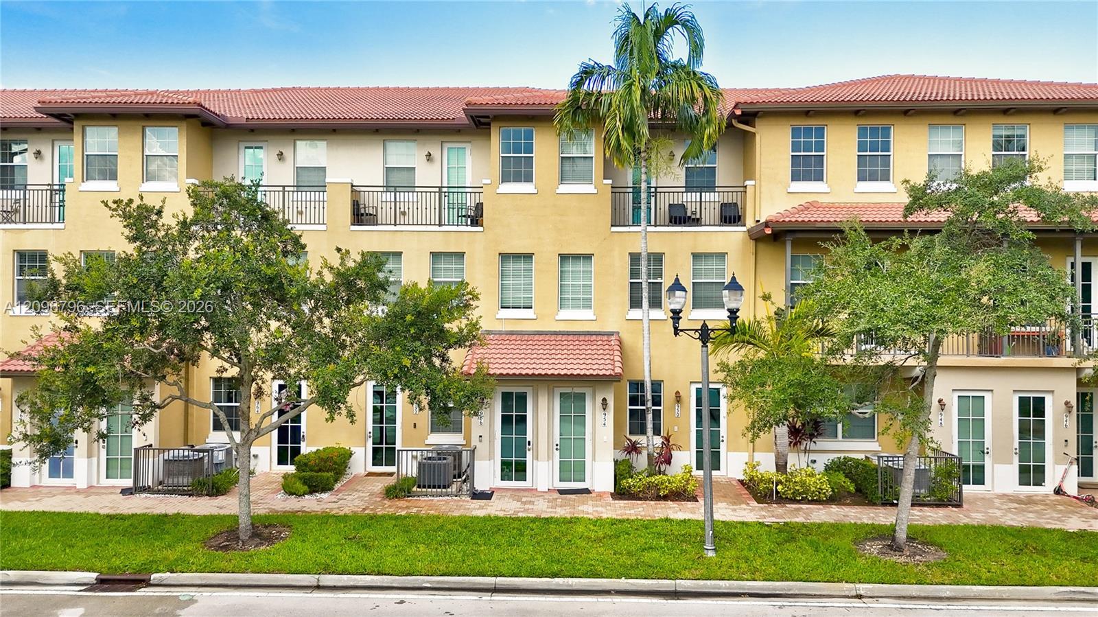 954 SW 147th Ave # 2610, Pembroke Pines FL 33027
