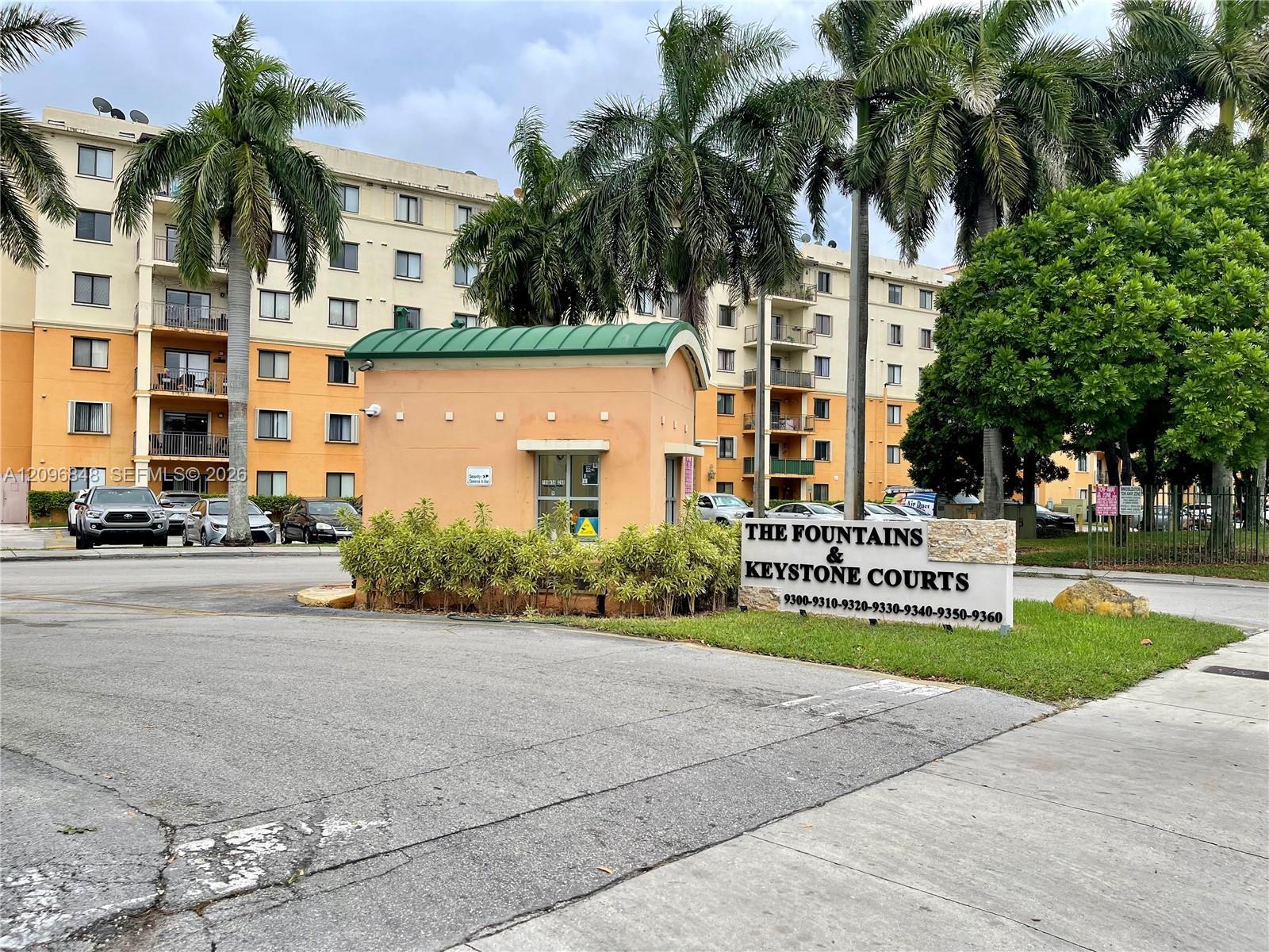 9310 Fontainebleau Blvd # 207, Miami FL 33172