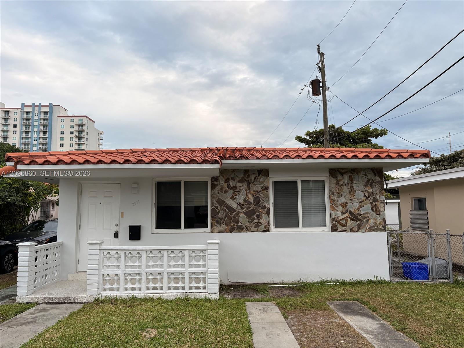 2911 SW 23rd St # 2911, Miami FL 33145