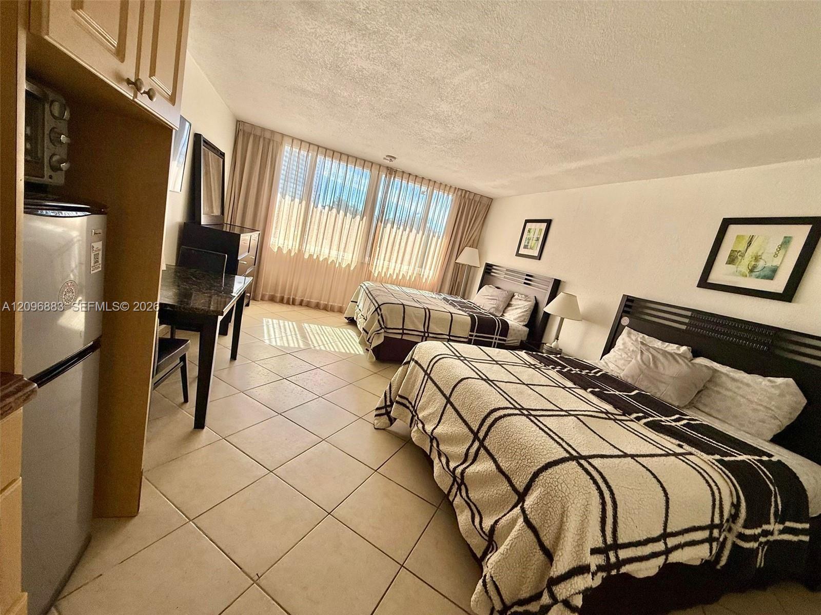 19201 Collins Ave # 241, Sunny Isles Beach FL 33160