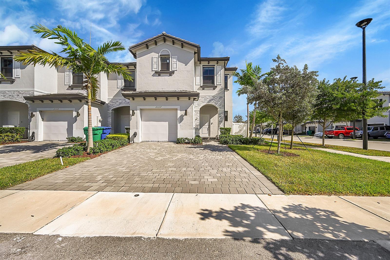 20357 NW 4TH Path, Miami Gardens FL 33169