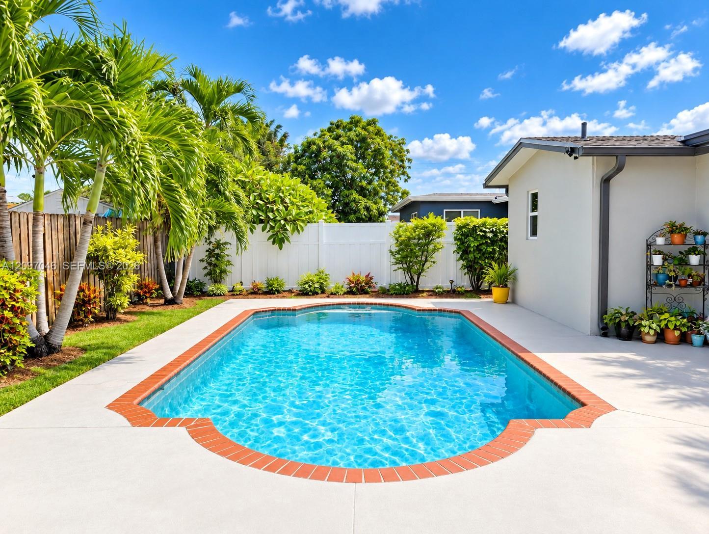 8521 NW 25th St, Sunrise FL 33322