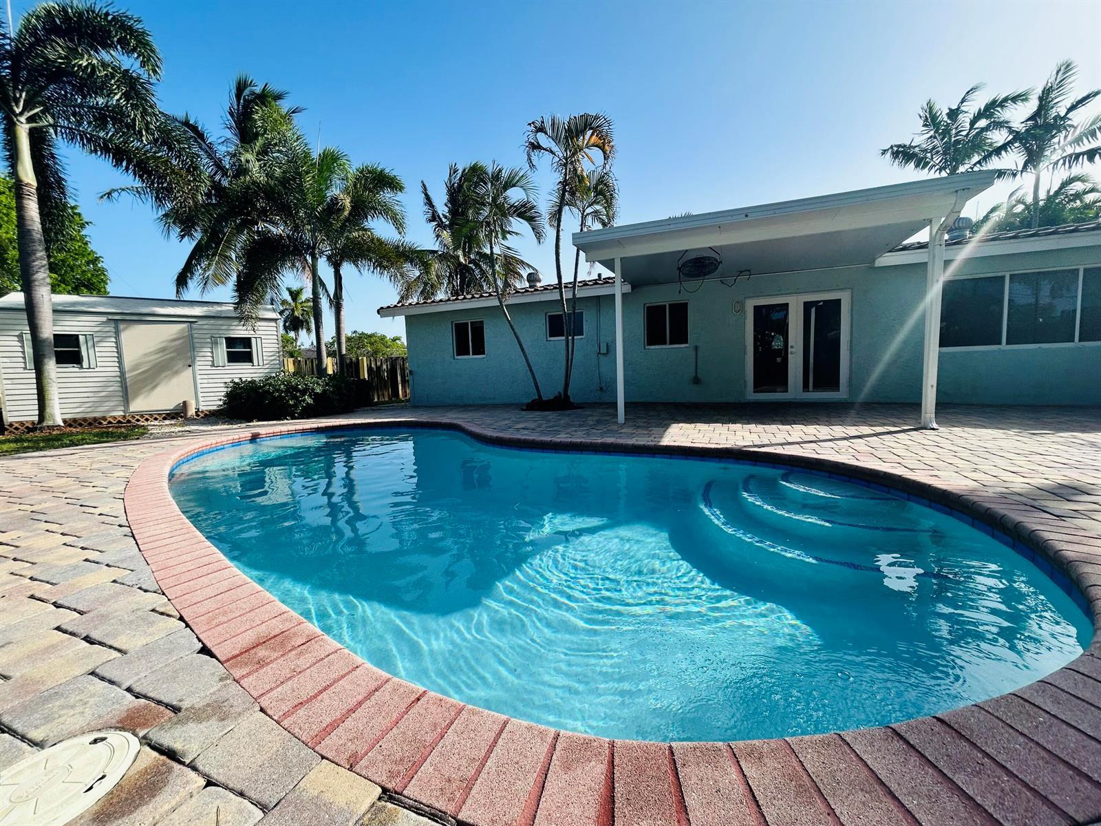 328 SE 6TH Avenue, Deerfield Beach FL 33441