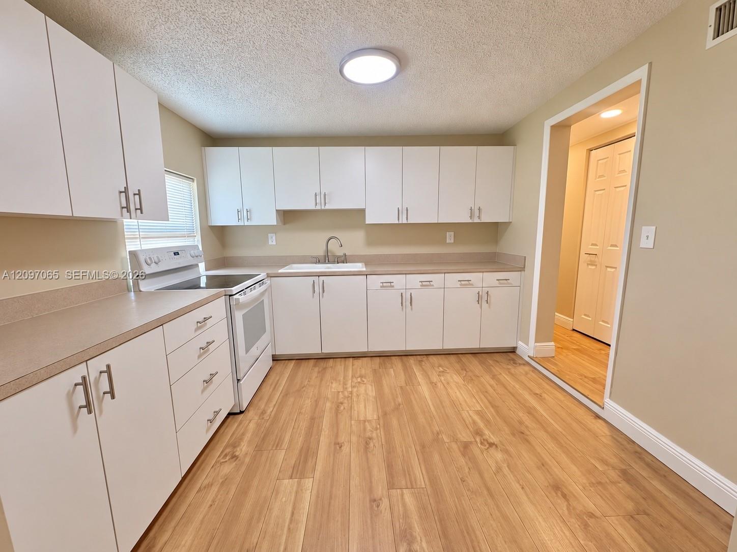 460 N Deerfield Ave # 0, Deerfield Beach FL 33441