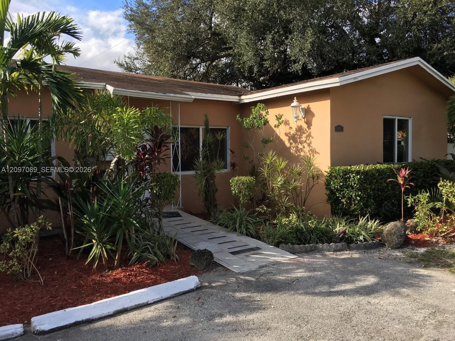 6134 SW 22nd St # 6134, Miami FL 33155