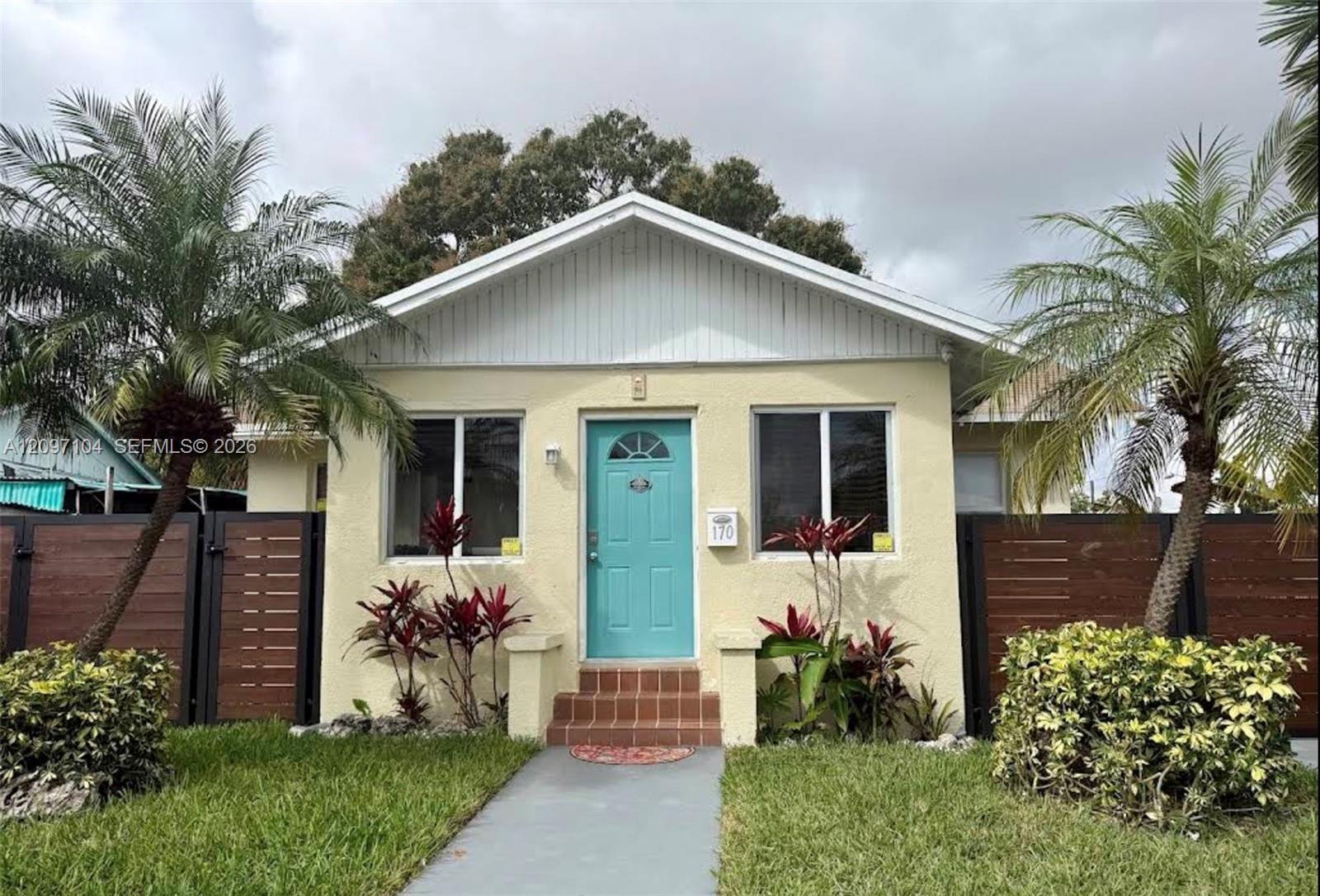 170 NW 18th Ct, Miami FL 33125