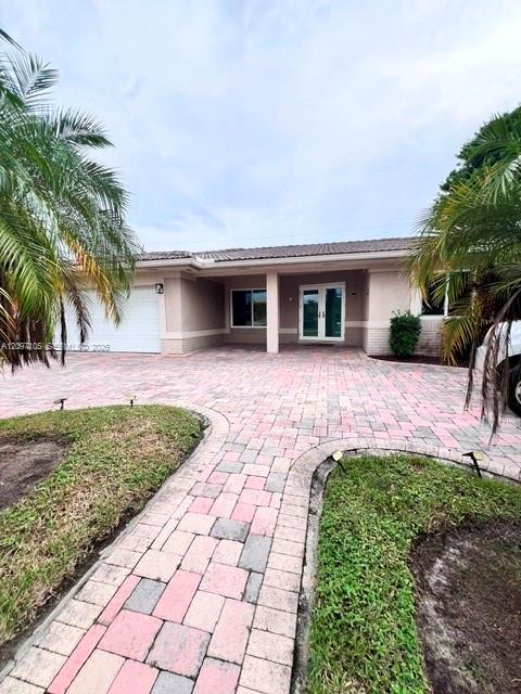 16764 Golfview Dr, Weston FL 33326