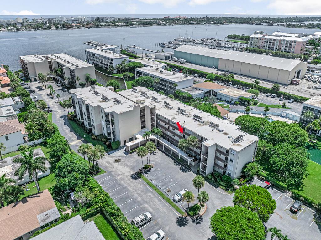 890 N FEDERAL Highway # 307, Lantana FL 33462