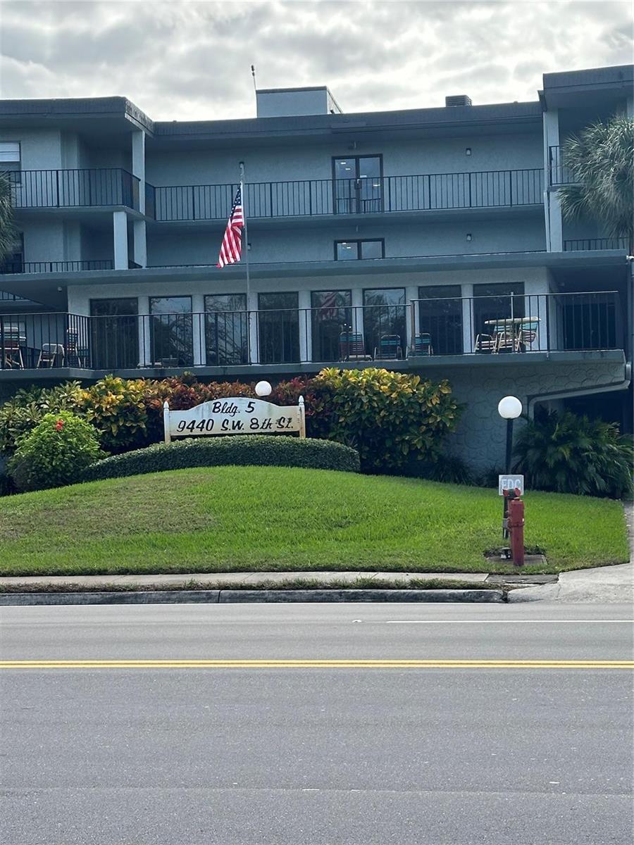 9440 SW 8TH Street # 403, Boca Raton FL 33428