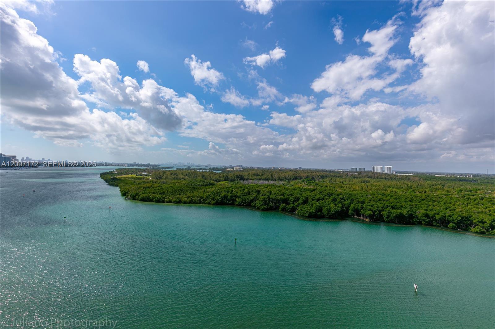500 Bayview Dr # 1818, Sunny Isles Beach FL 33160