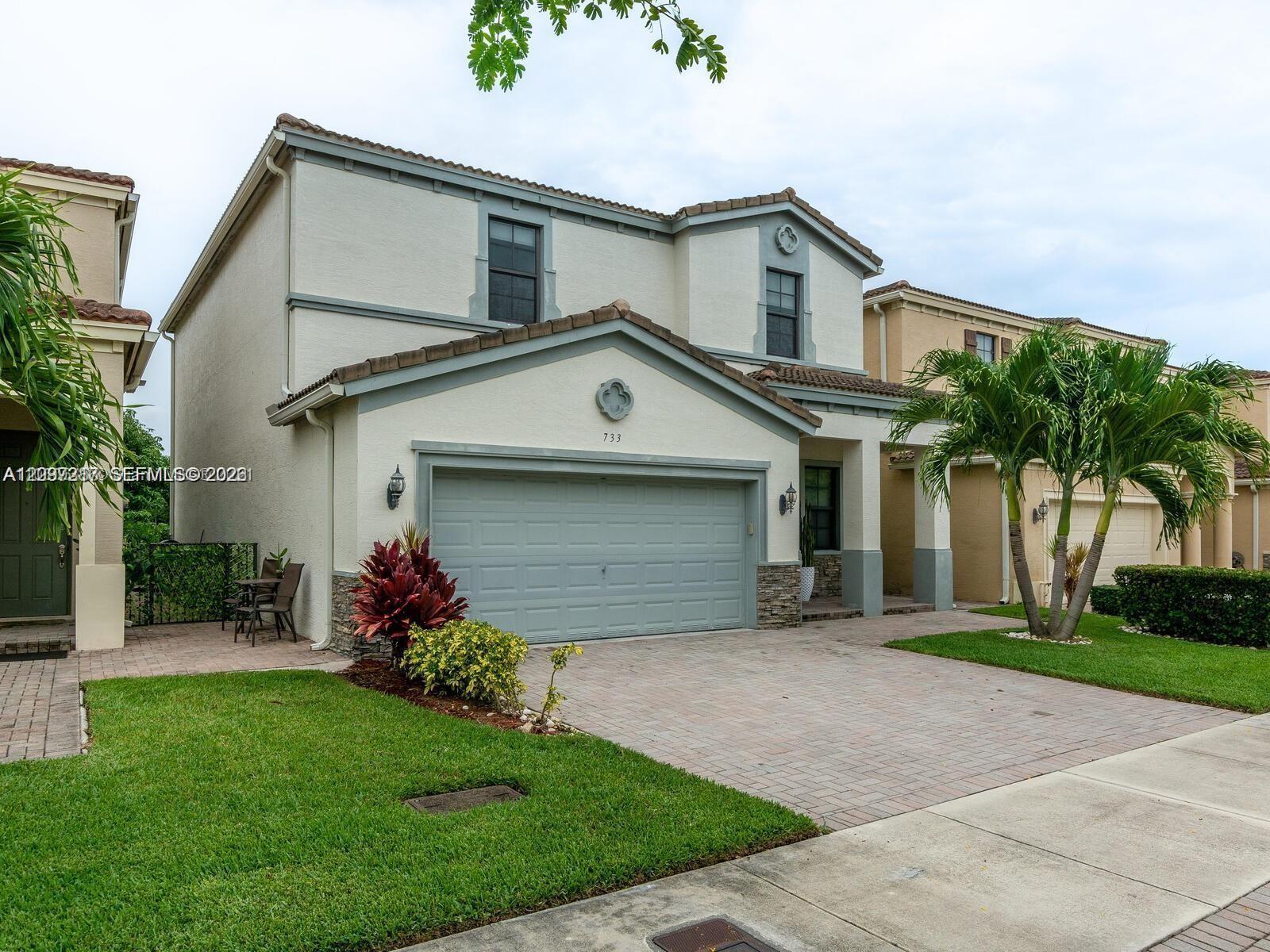 733 NE 193rd Ter # 733, Miami FL 33179