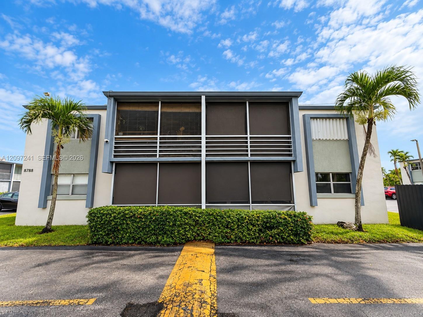 8788 SW 12th St # 103, Miami FL 33174