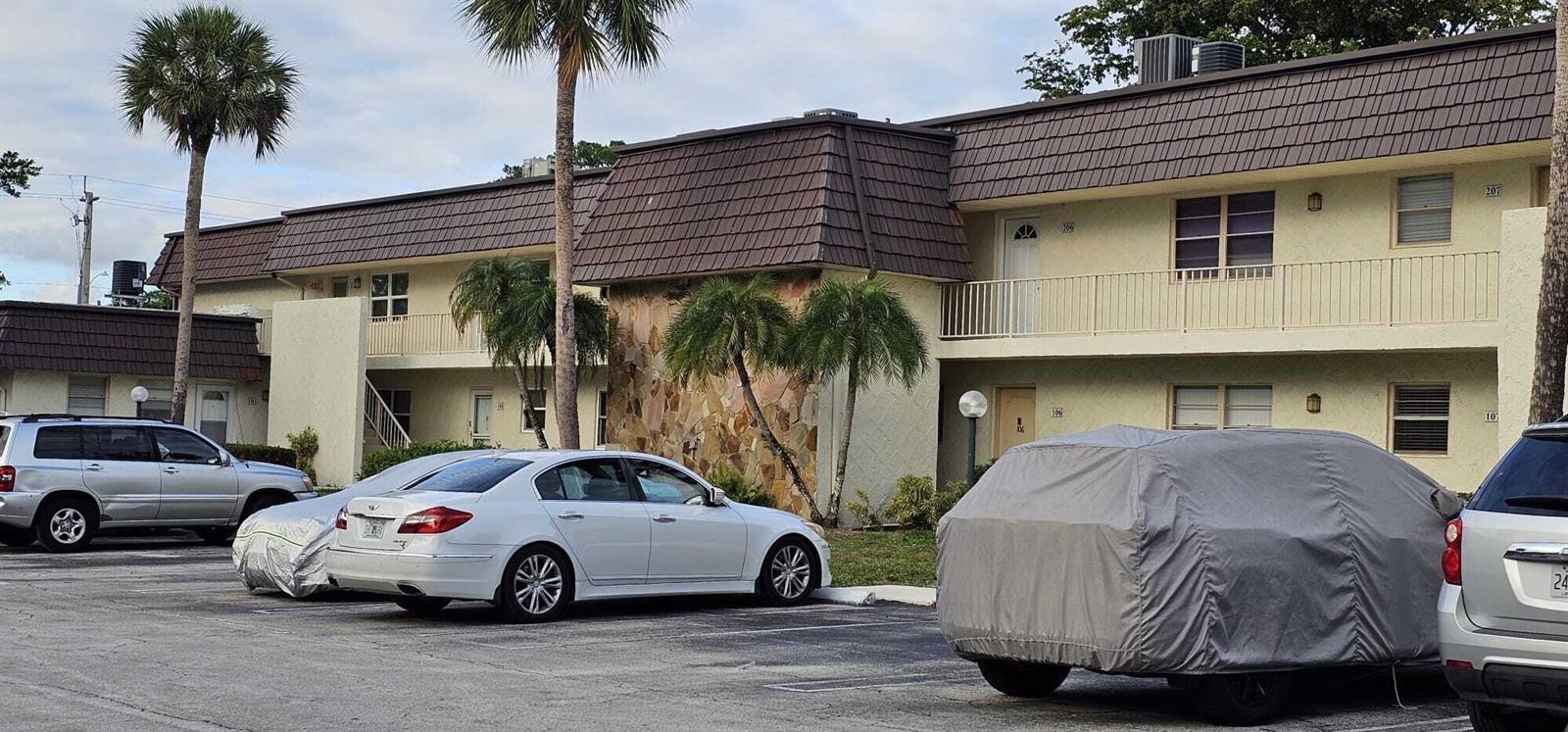 12005 POINCIANA Boulevard # 102, Royal Palm Beach FL 33411