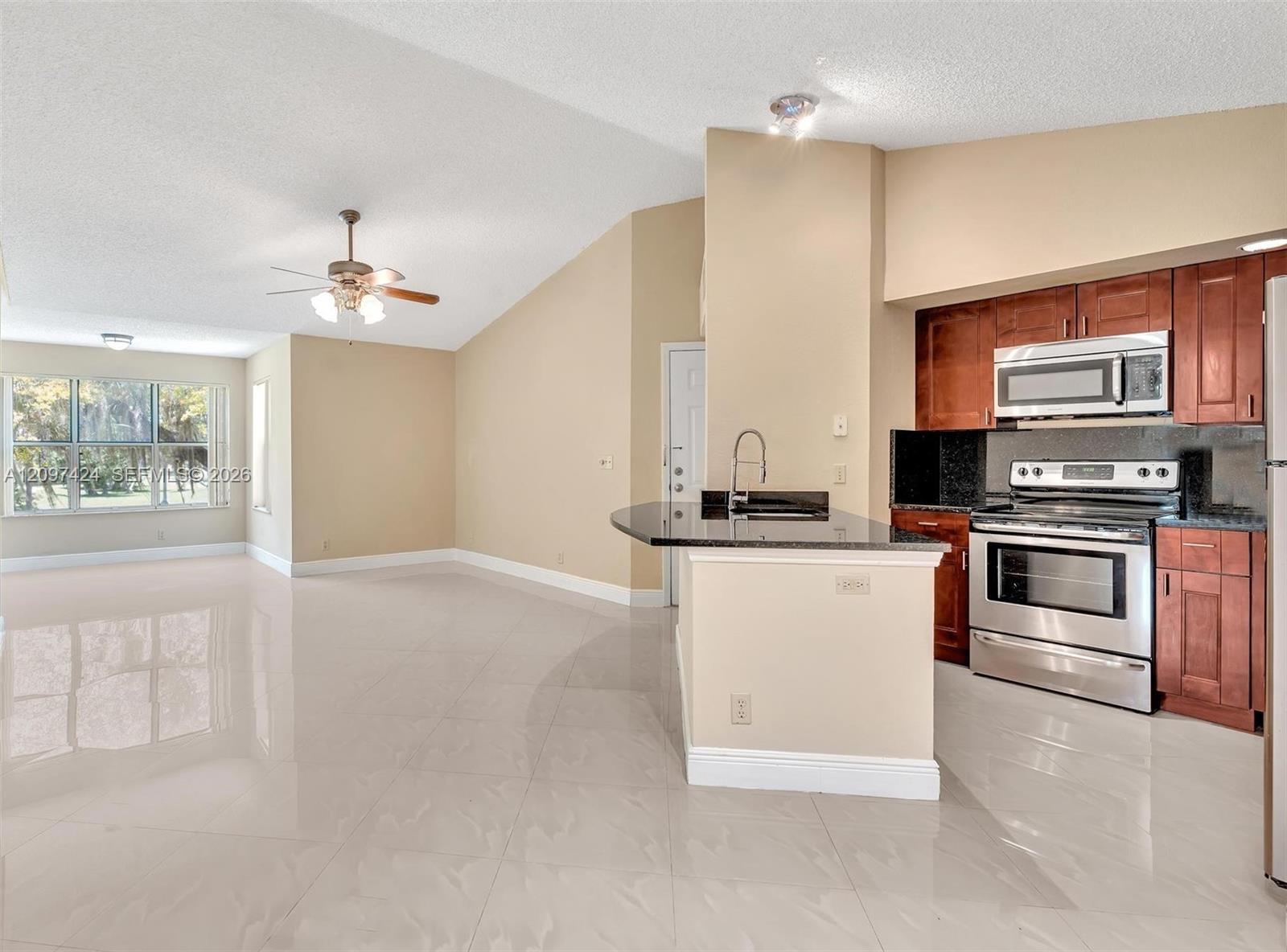 3370 N Pinewalk Dr N # 1222, Margate FL 33063