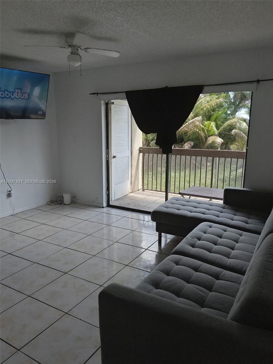 415 NW 210th St # 203, Miami Gardens FL 33169