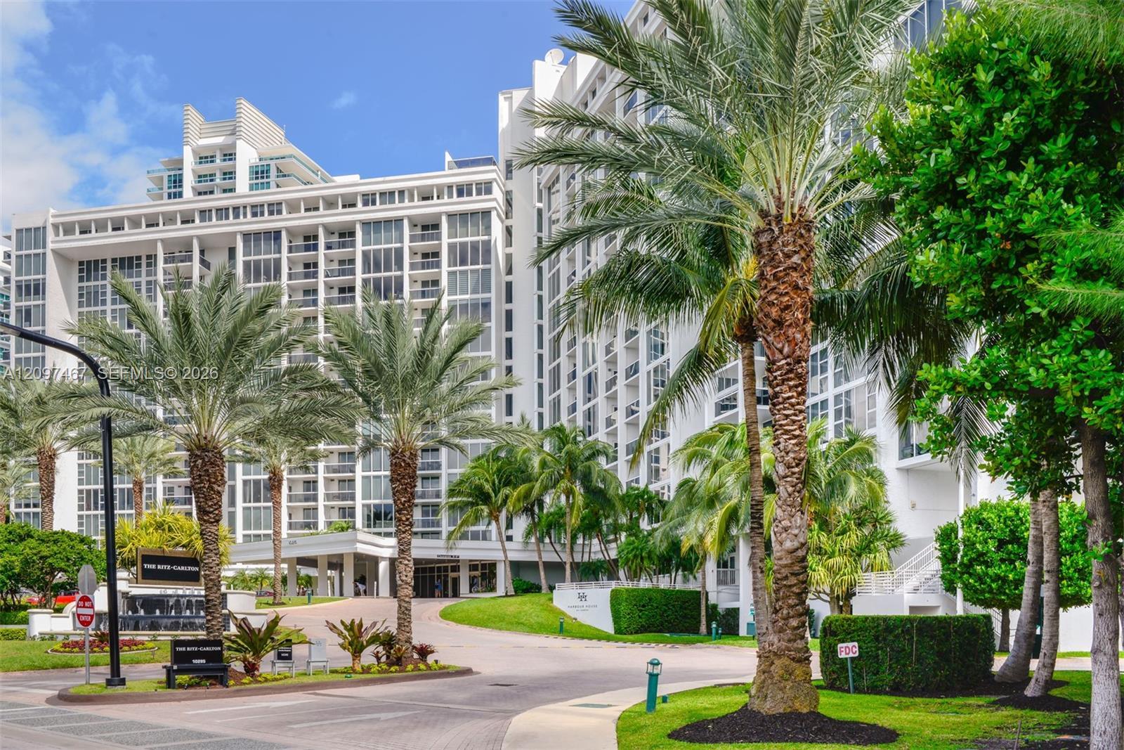 10275 Collins Ave # 1434, Bal Harbour FL 33154