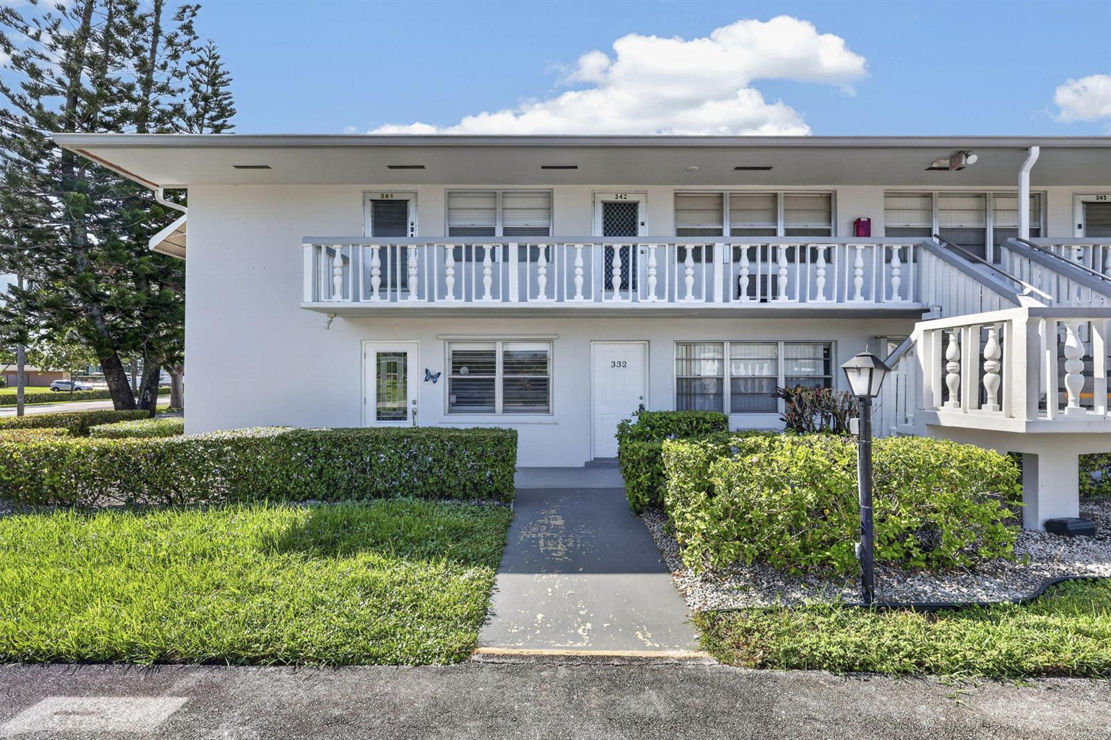 332 NORTHAMPTON Q, West Palm Beach FL 33417