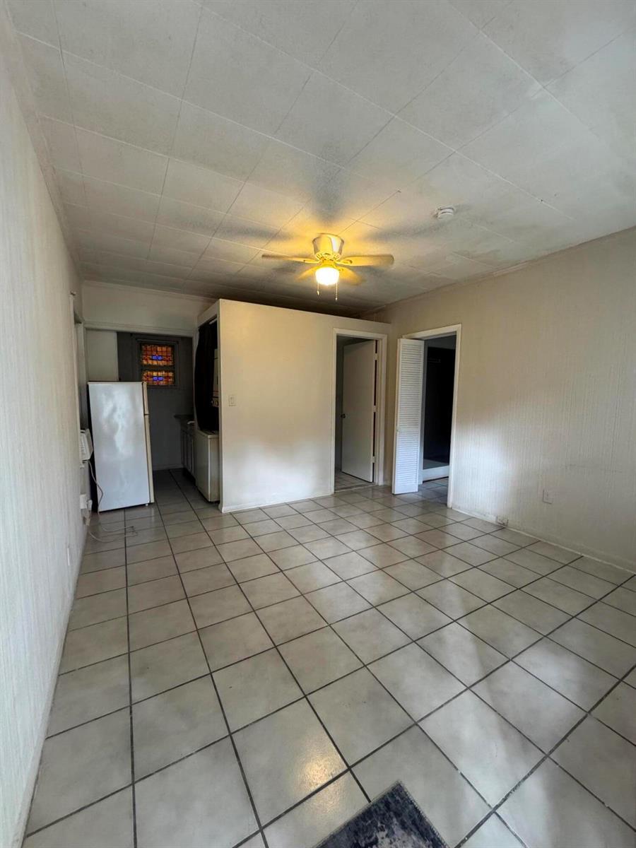 1217 SE 1ST Street, Fort Lauderdale FL 33301