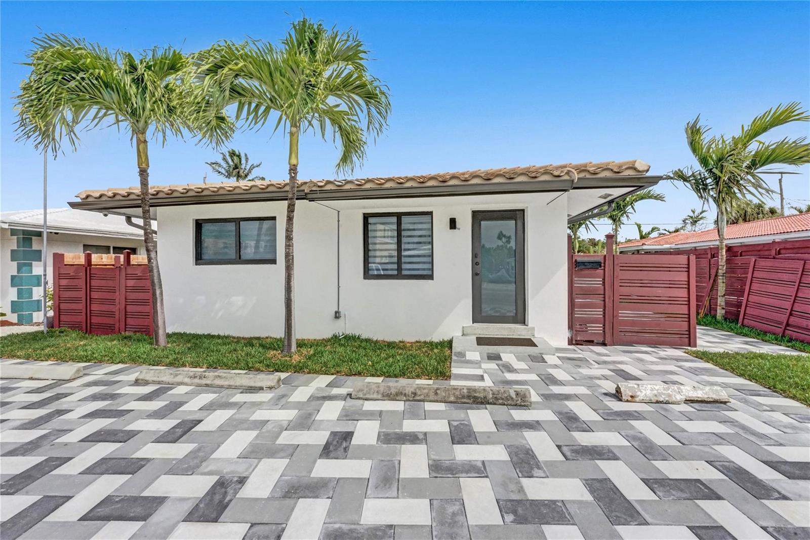 4536 POINCIANA Street # 2, Lauderdale By The Sea FL 33308