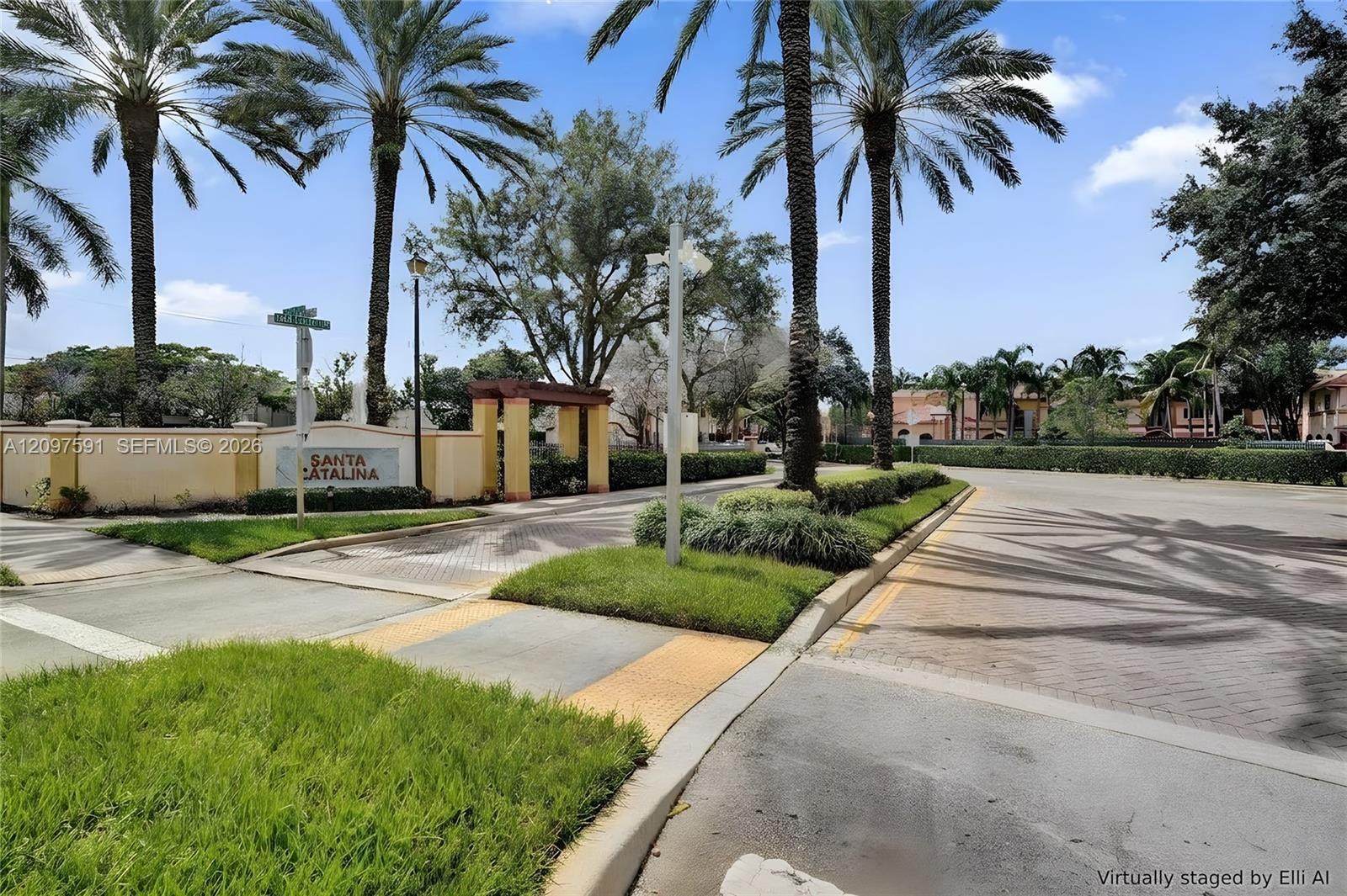 1210 Santa Catalina Ln, North Lauderdale FL 33068