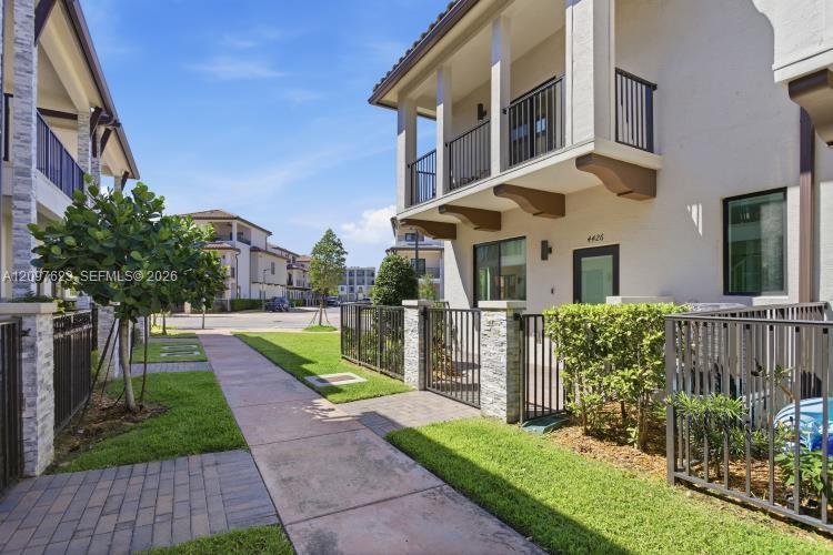 4426 NW 83rd Pkwy # 0, Doral FL 33166
