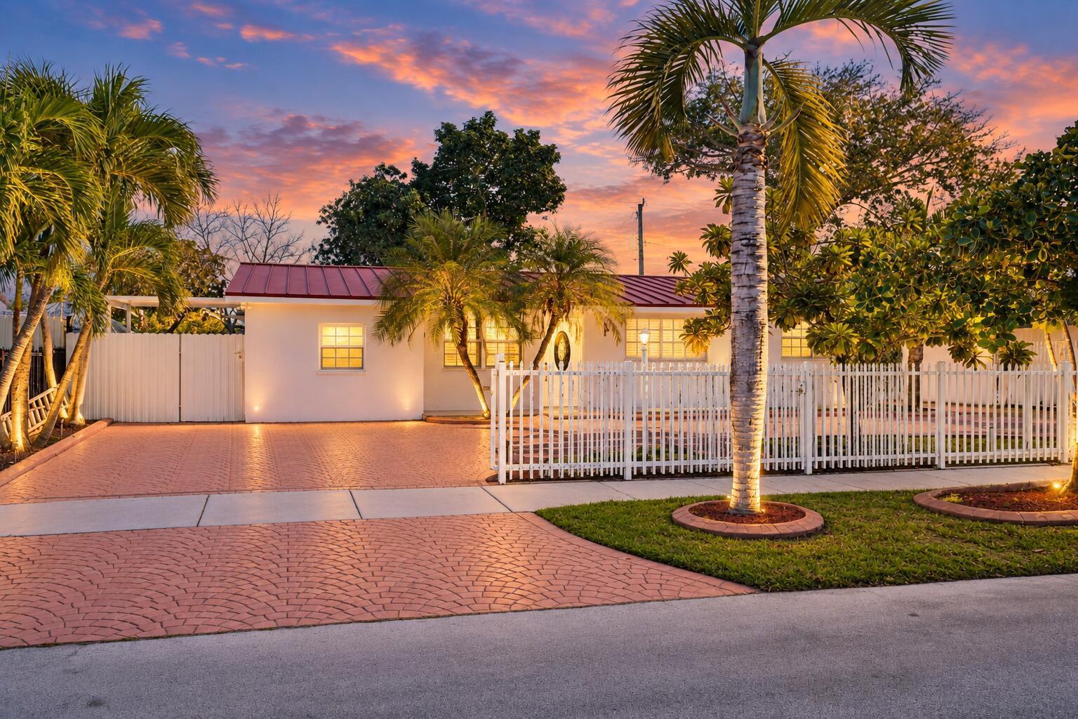 3435 SW 104TH Court, Miami FL 33165