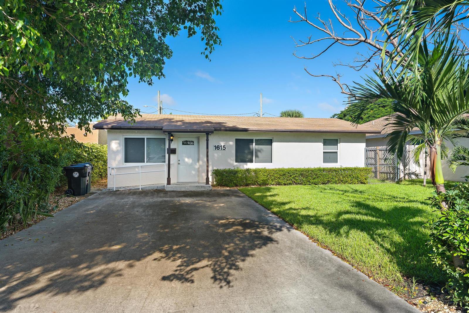 1615 S N Street, Lake Worth FL 33460