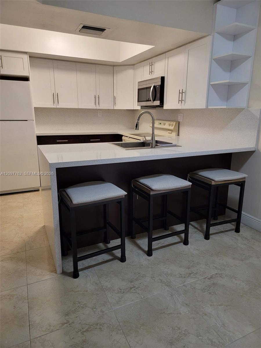 10877 NW 7th St # 35, Miami FL 33172