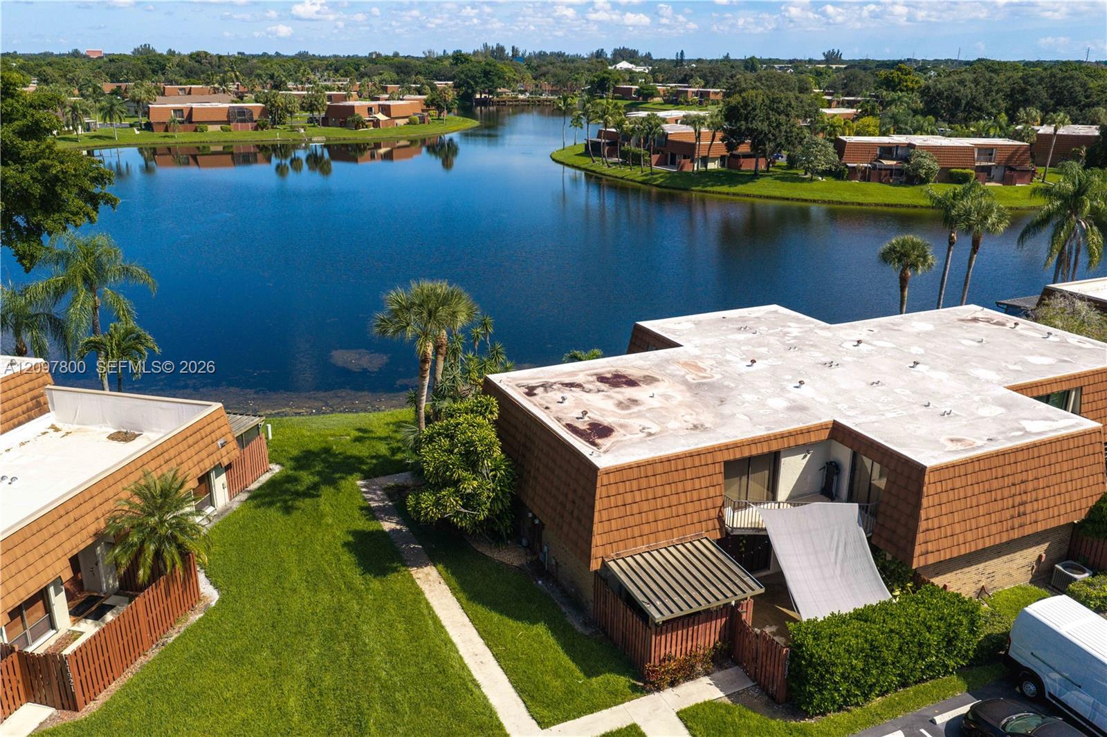 11915 SW 13th Ct # 11915, Davie FL 33325