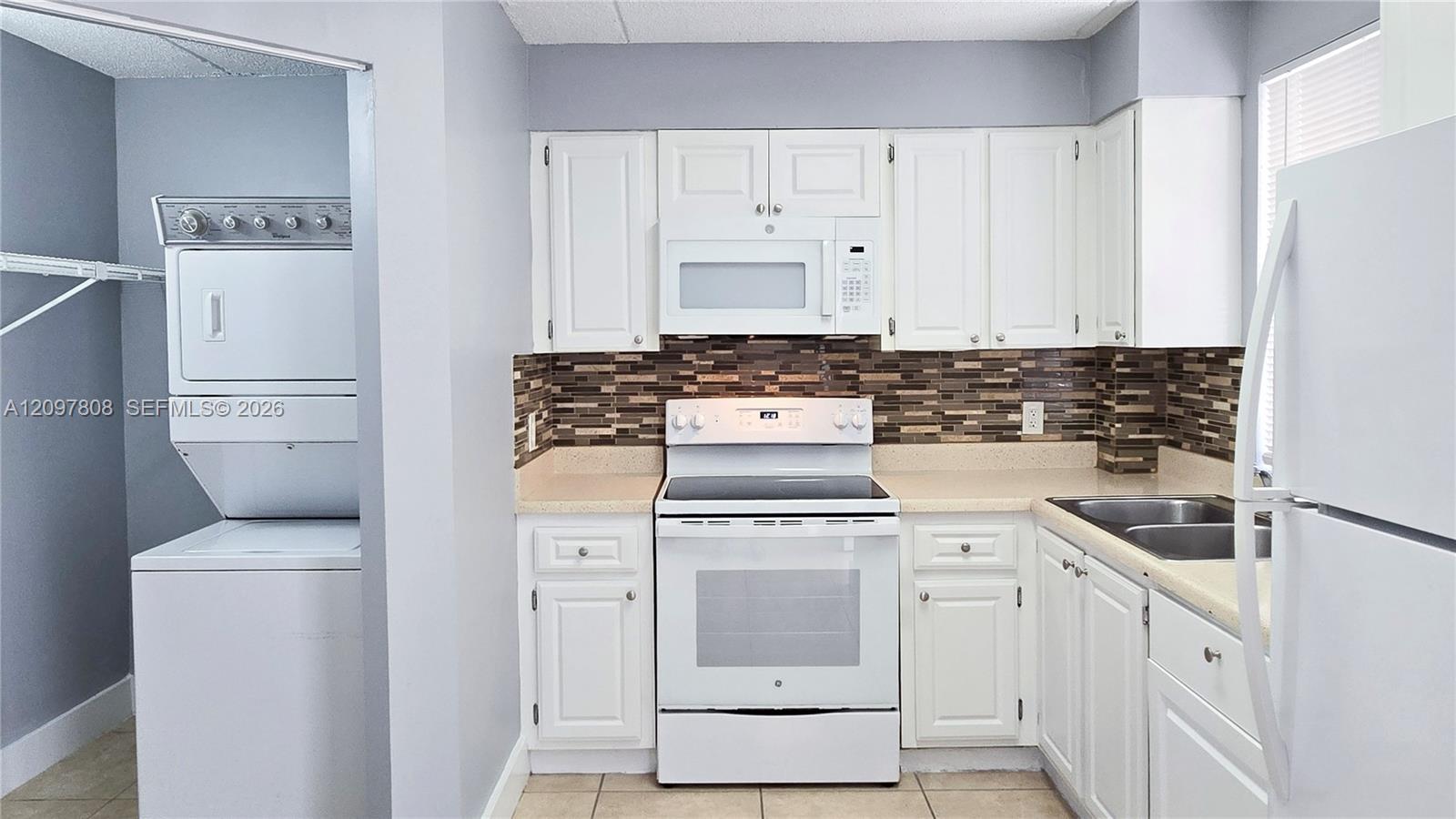 6065 NW 186th St # 207, Hialeah FL 33015