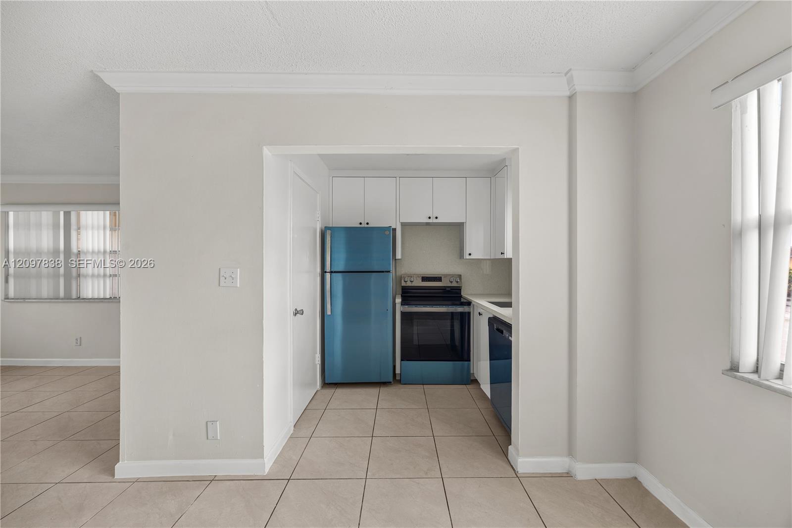 4933 Hollywood Blvd # 206, Hollywood FL 33021