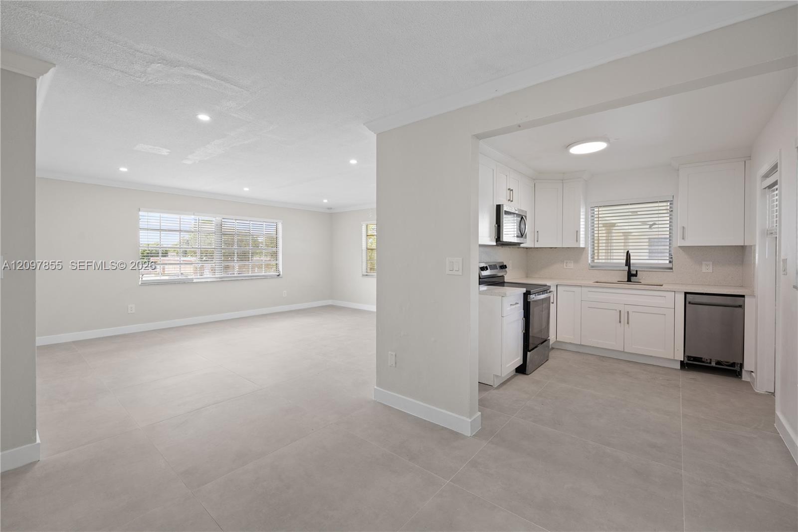 5141 Hollywood Blvd # 202, Hollywood FL 33021