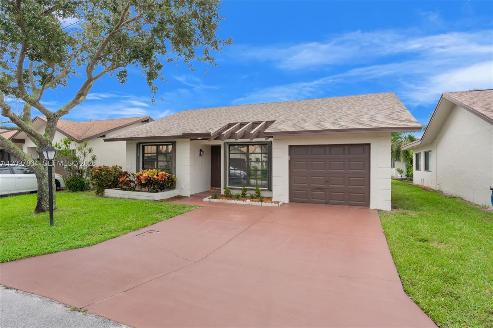 1563 SW 22nd Ter, Deerfield Beach FL 33442