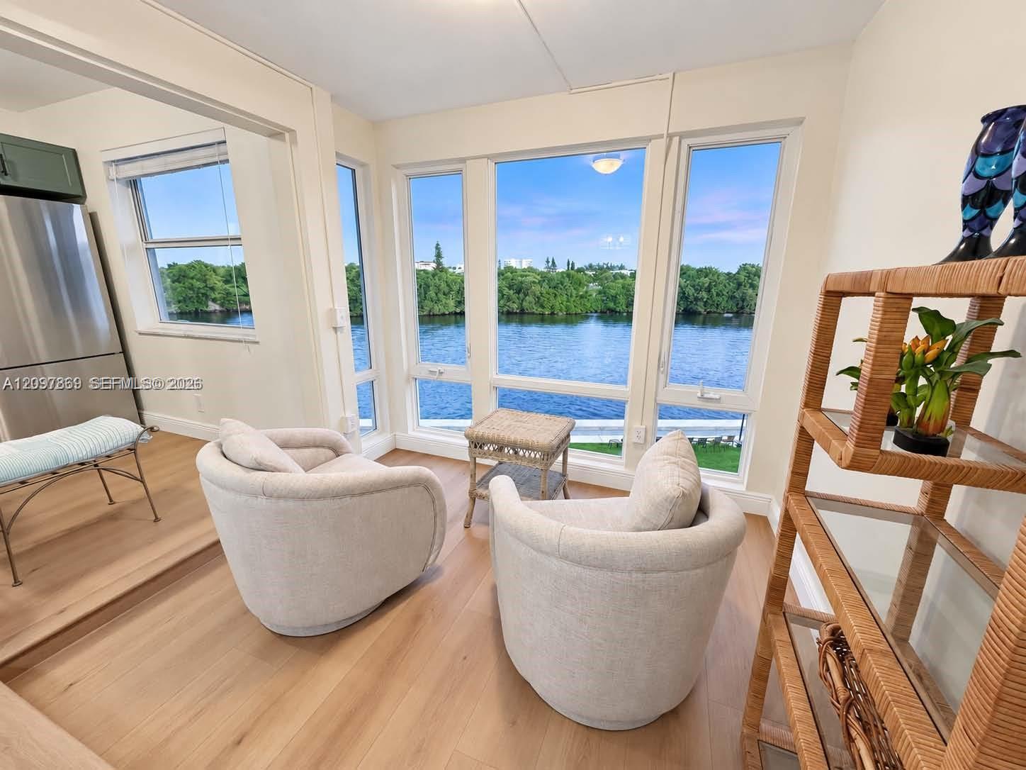 7 Colonial Club Drive # 302, Boynton Beach FL 33435