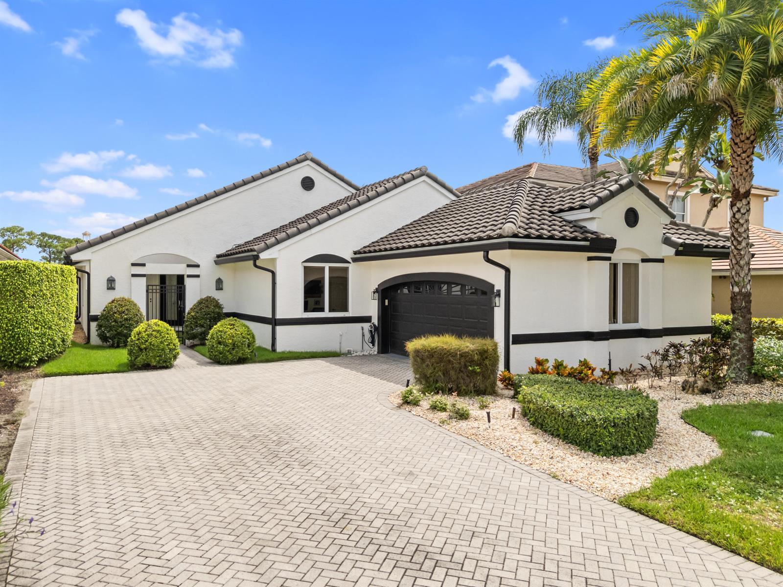 8268 BOB O LINK, West Palm Beach FL 33412