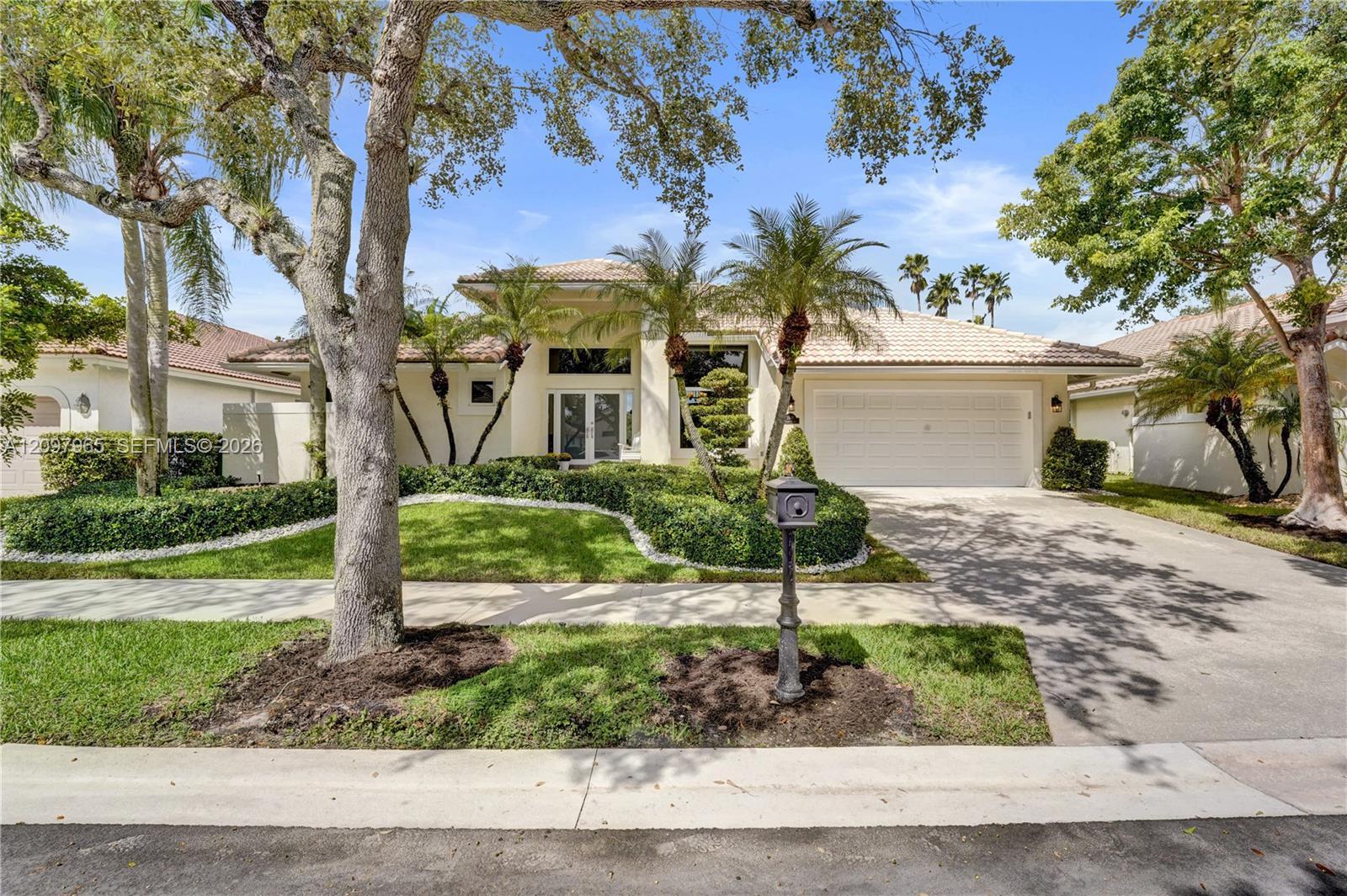 2649 Miller Ct, Weston FL 33332